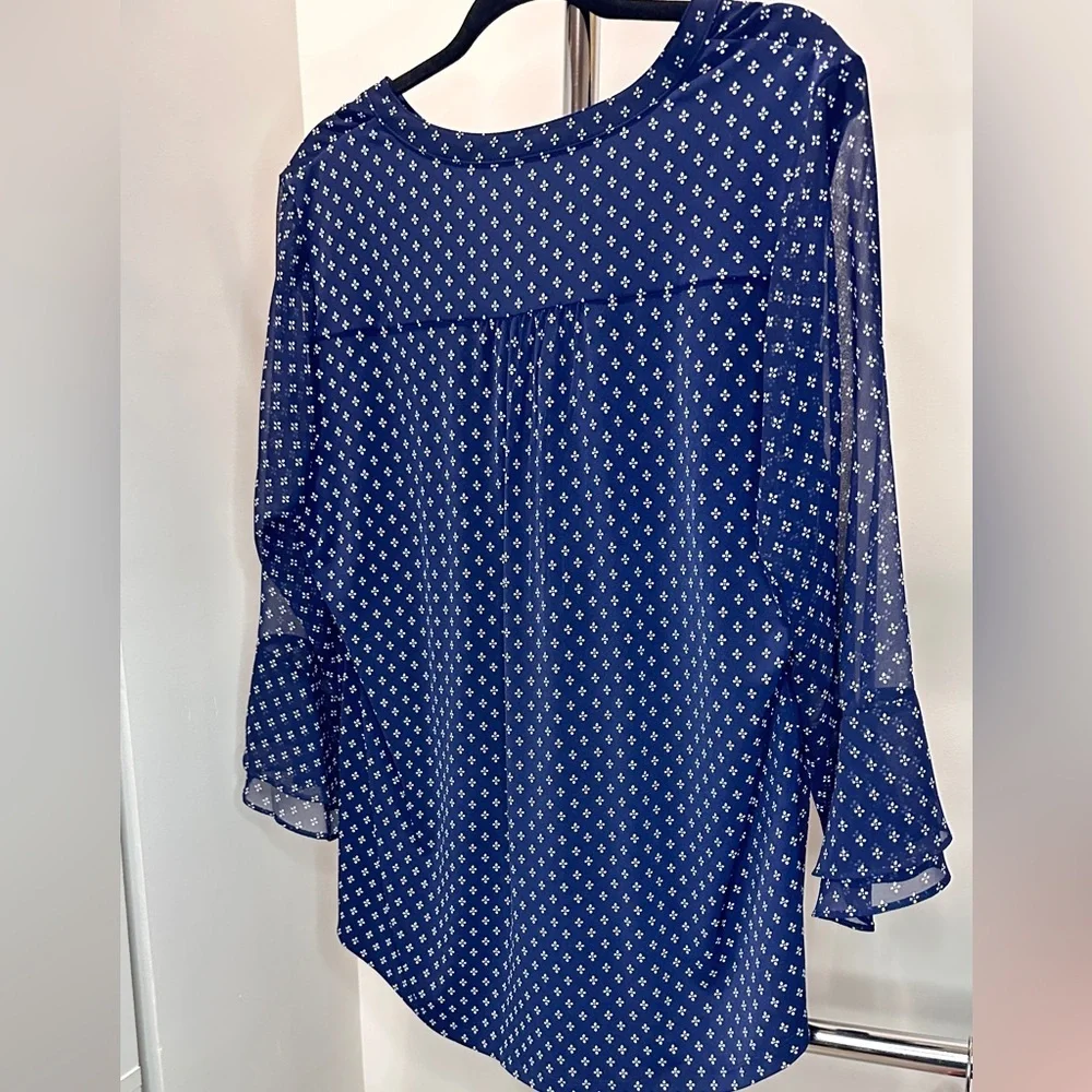 Charter Club New Blue & White Print Blouse Sheer Front Overlay Ruffle Sleeve, L - Picture 5 of 5